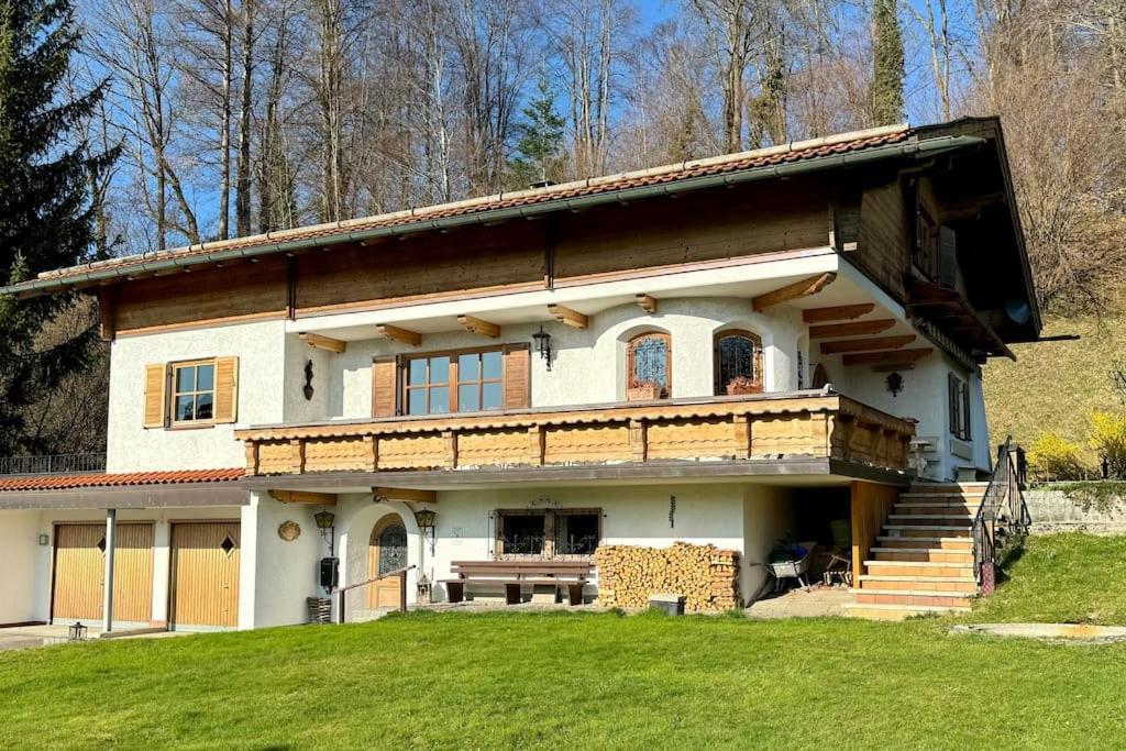 Romantisches Alpenchalet - Mit Sauna Und Kamin - Ruhig Und Zentral Бад-Тельц Екстер'єр фото