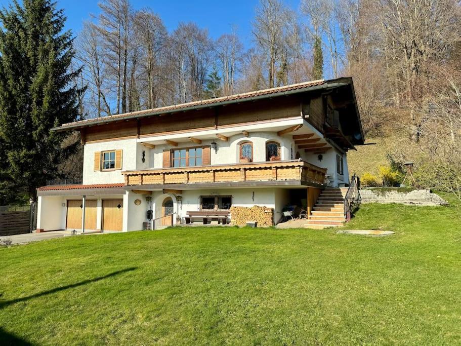 Romantisches Alpenchalet - Mit Sauna Und Kamin - Ruhig Und Zentral Бад-Тельц Екстер'єр фото