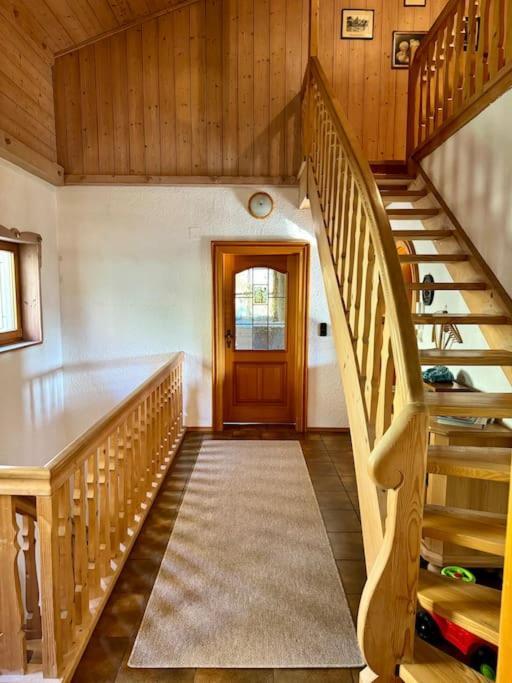 Romantisches Alpenchalet - Mit Sauna Und Kamin - Ruhig Und Zentral Бад-Тельц Екстер'єр фото