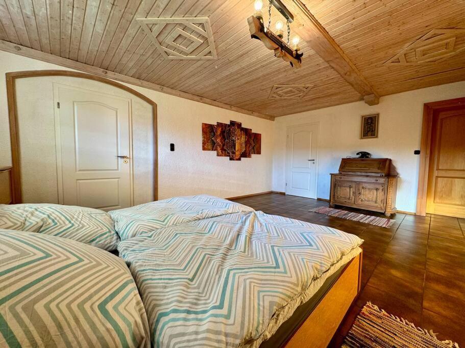 Romantisches Alpenchalet - Mit Sauna Und Kamin - Ruhig Und Zentral Бад-Тельц Екстер'єр фото